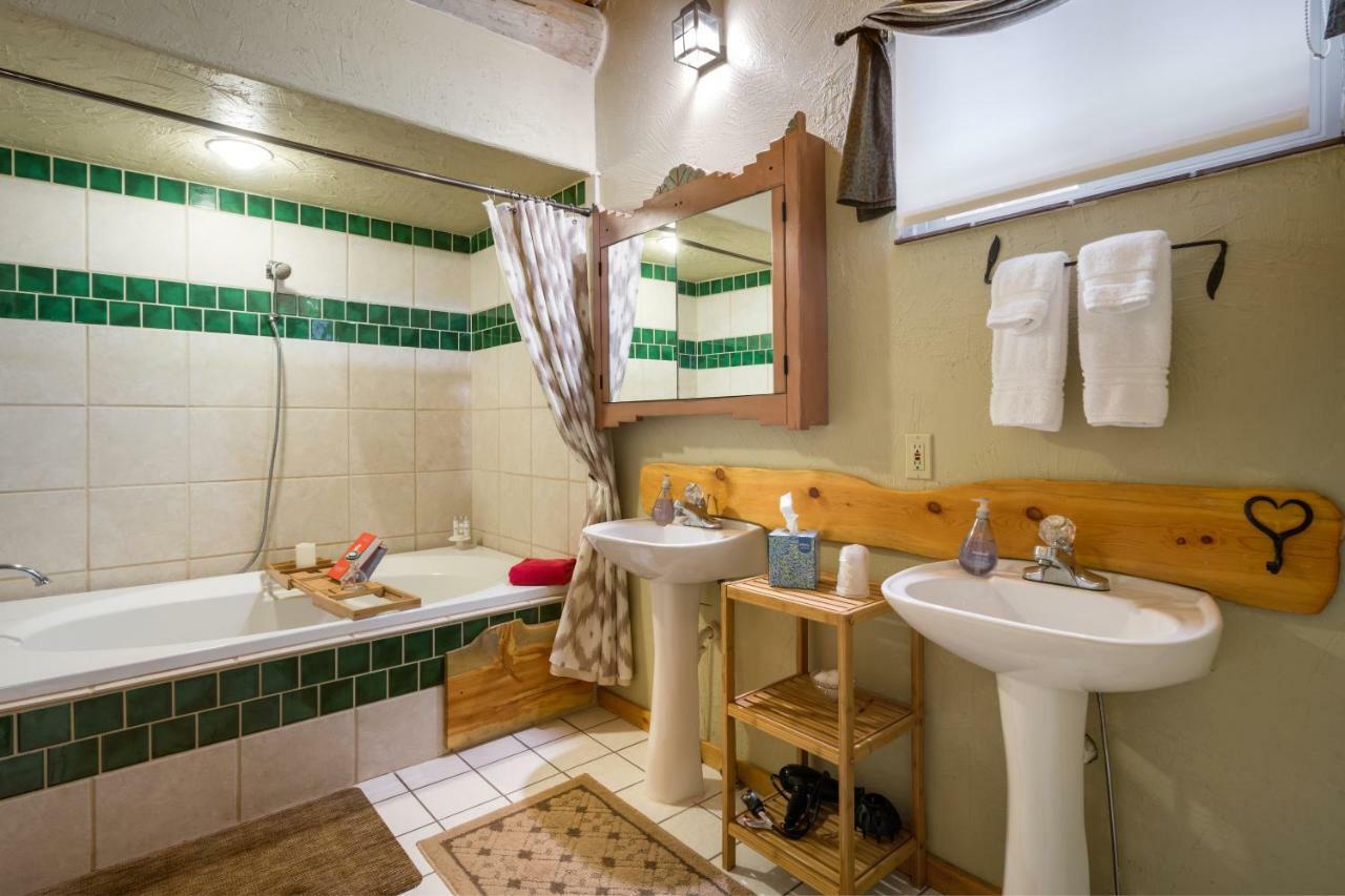 باخرة سبرينغز Mariposa Lodge Bed And Breakfast المظهر الخارجي الصورة